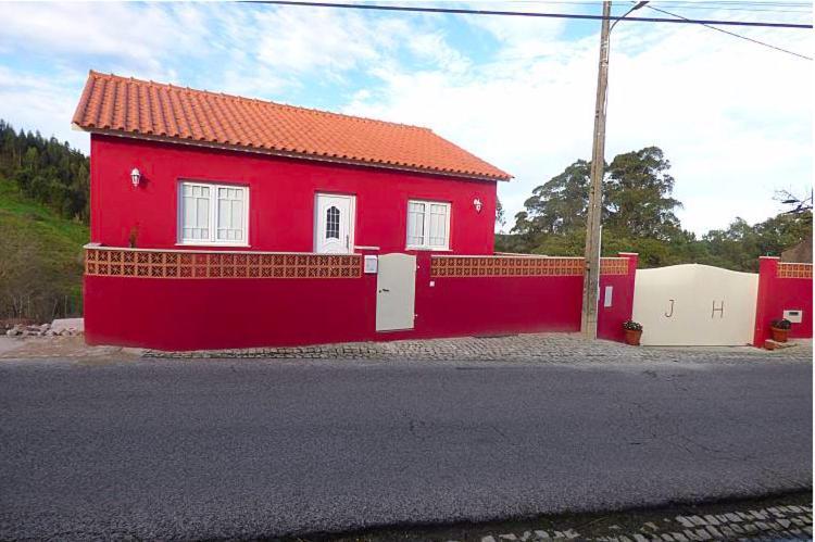 فيلا Casa Julio Henriques كالداس دا راينها المظهر الخارجي الصورة